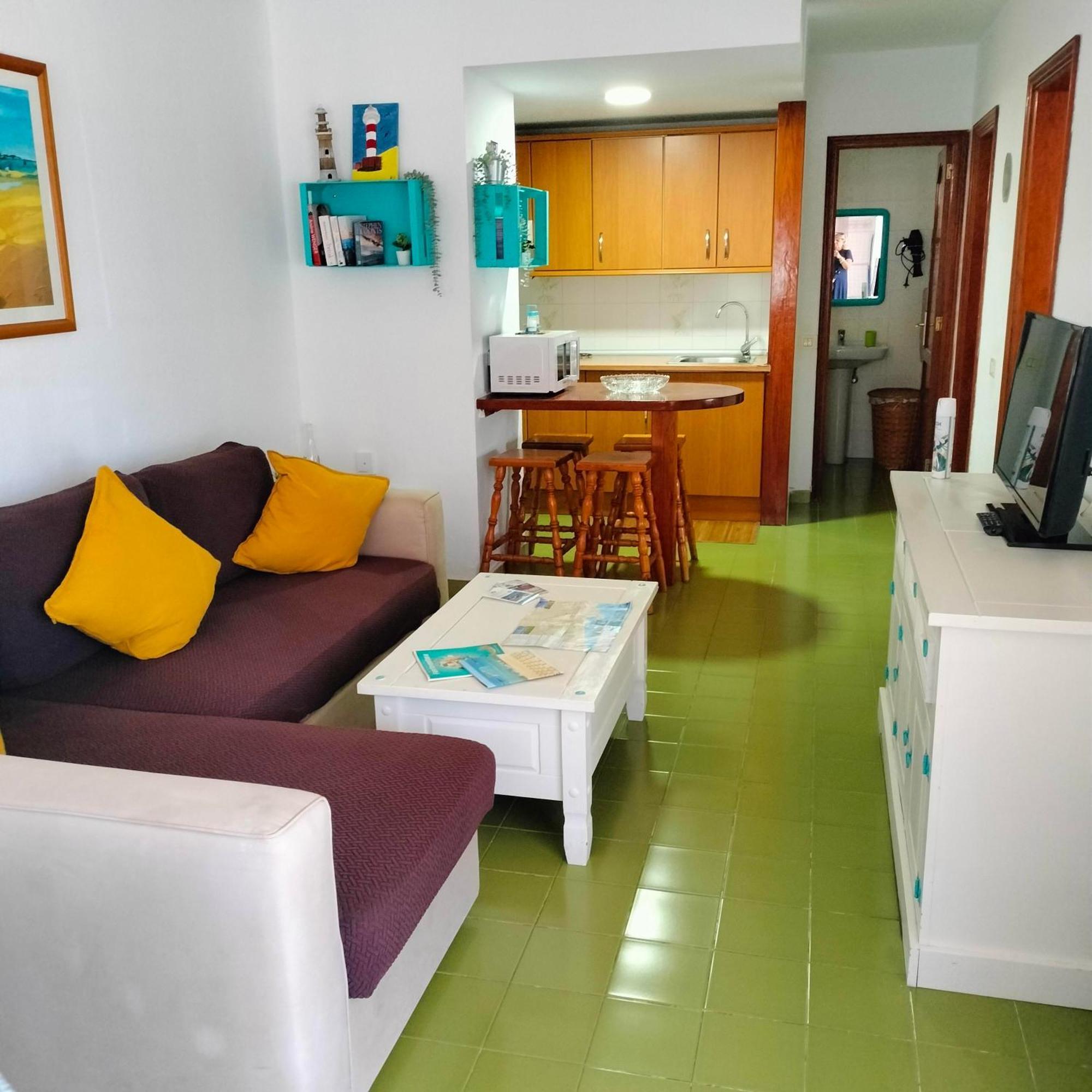 Vivienda Vacacional Alipatri กาเลตาเดฟุสเต ภายนอก รูปภาพ